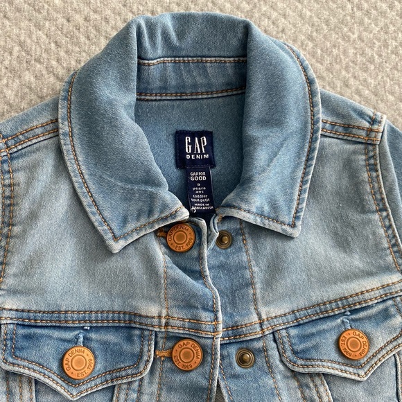 GAP jean jacket kids 5T - Picture 4 of 4